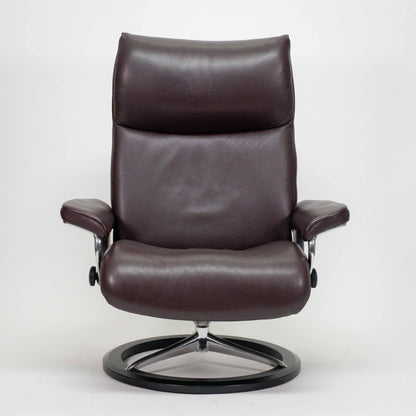 Ekornes Stressless Aura Signature (L) mit Hocker