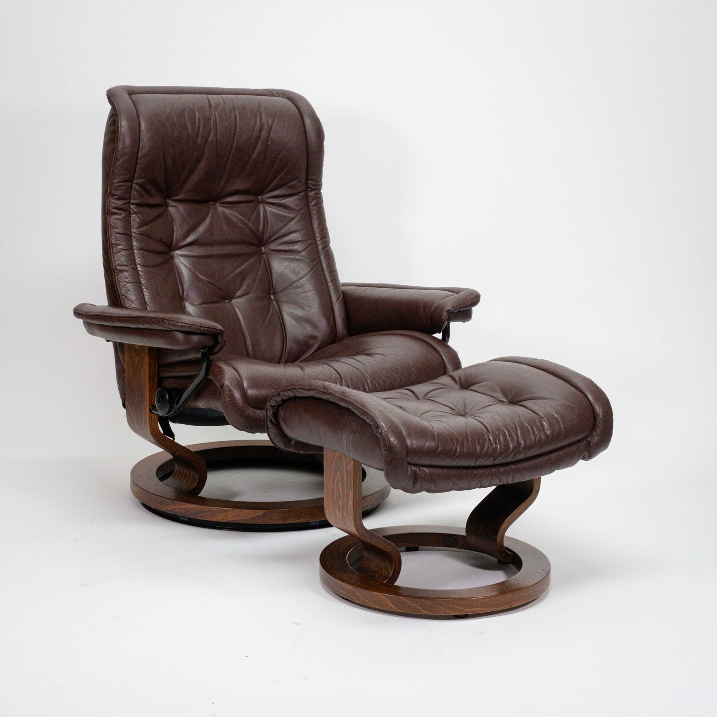 Ekornes Stressless Royal (L) mit Hocker I braun