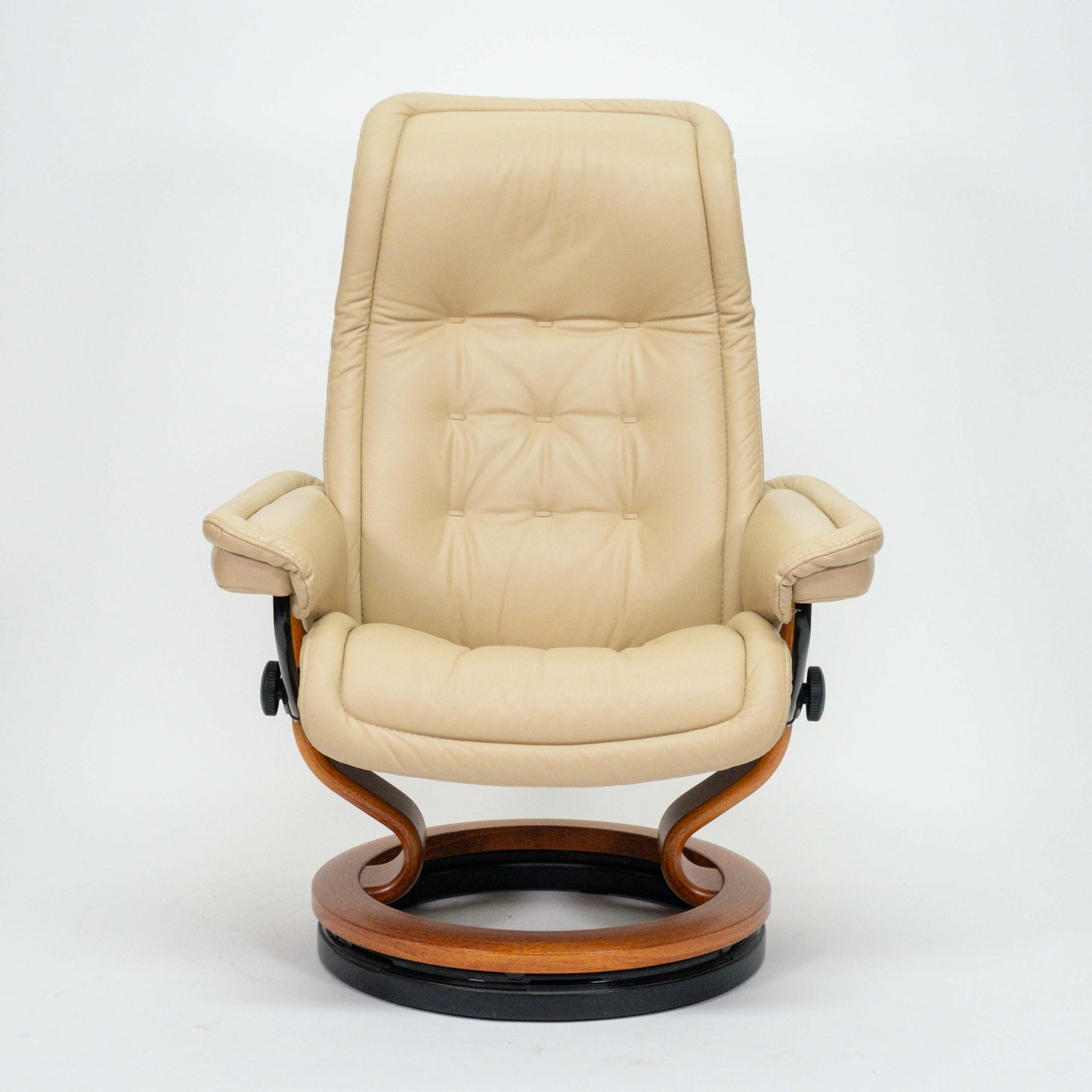 Ekornes Stressless Royal (M) mit Hocker beige