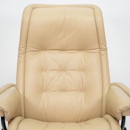 Ekornes Stressless Royal (M) mit Hocker beige