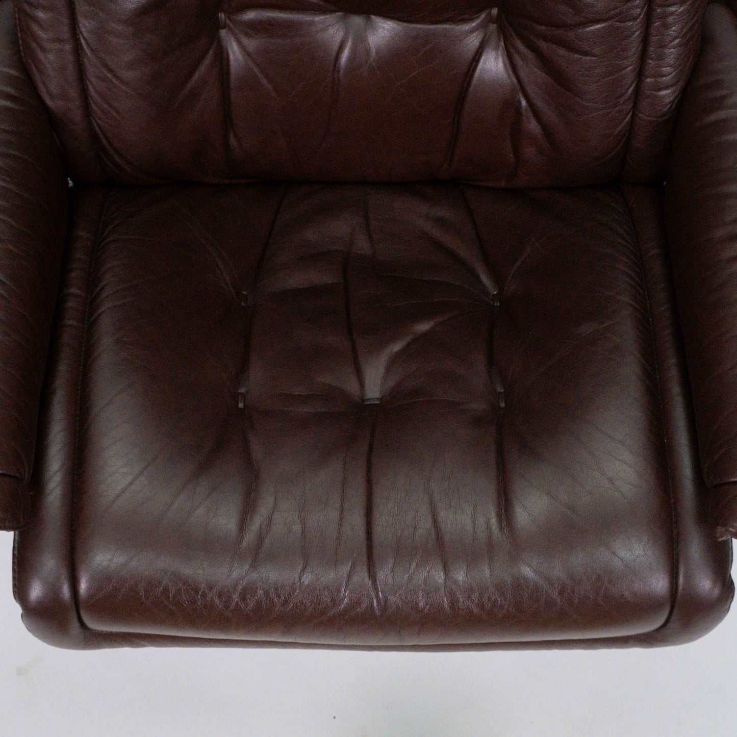 Ekornes Stressless Royal (L) mit Hocker II braun