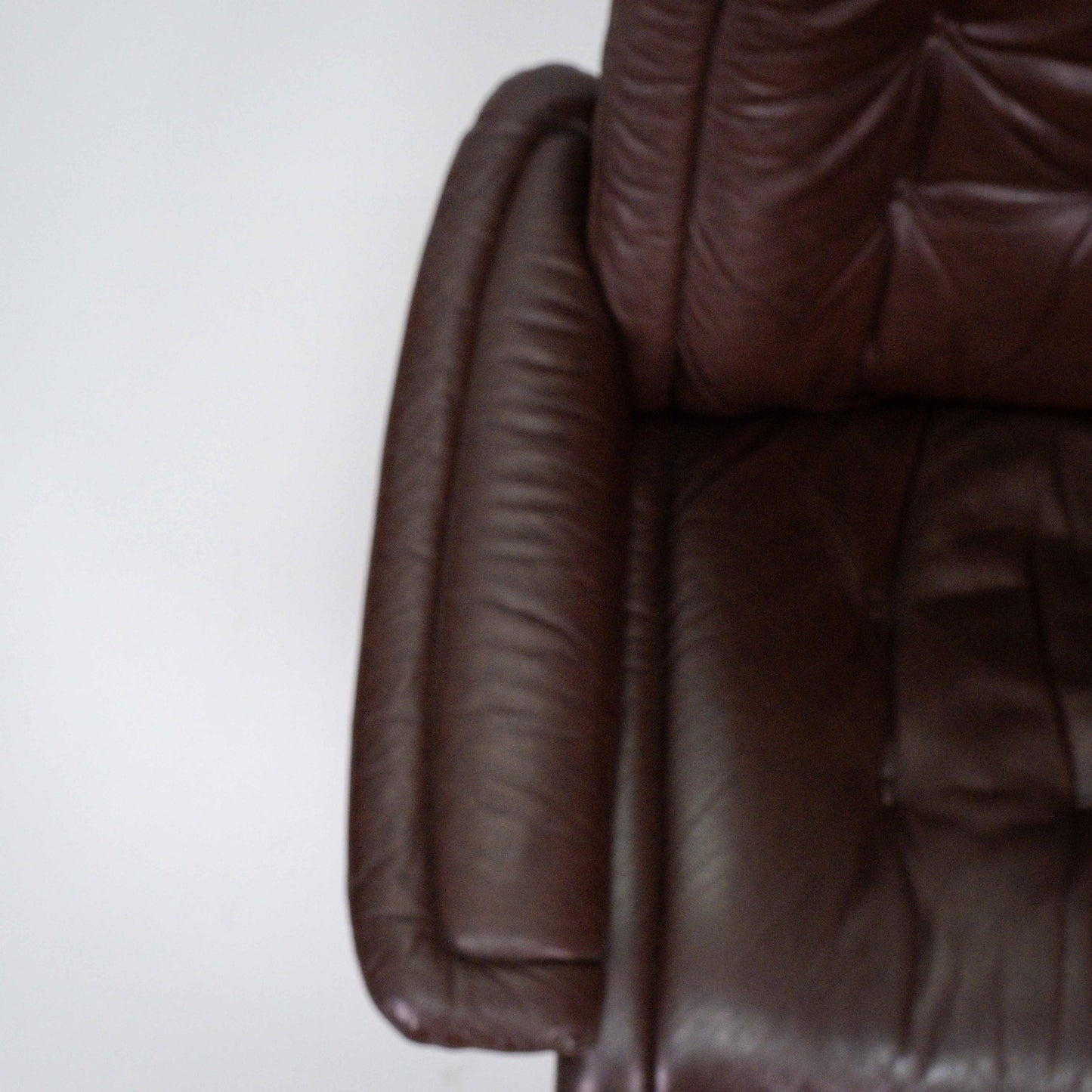 Ekornes Stressless Royal (L) mit Hocker II braun