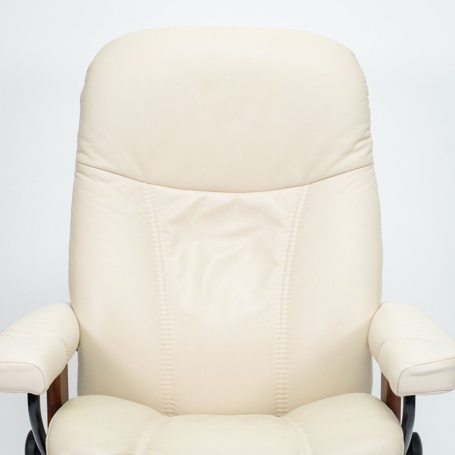 Ekornes Stressless Consul (M) mit Hocker beige