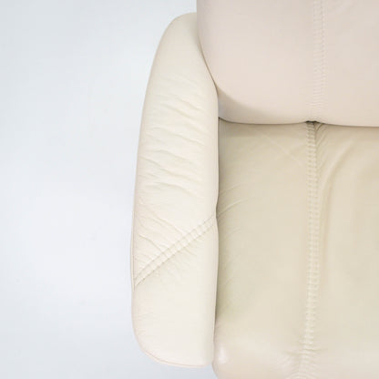 Ekornes Stressless Consul (M) mit Hocker beige
