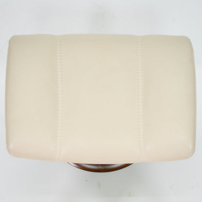 Ekornes Stressless Consul (M) mit Hocker beige
