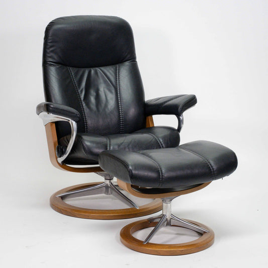 Ekornes Stressless Consul Signature (M) mit Hocker schwarz