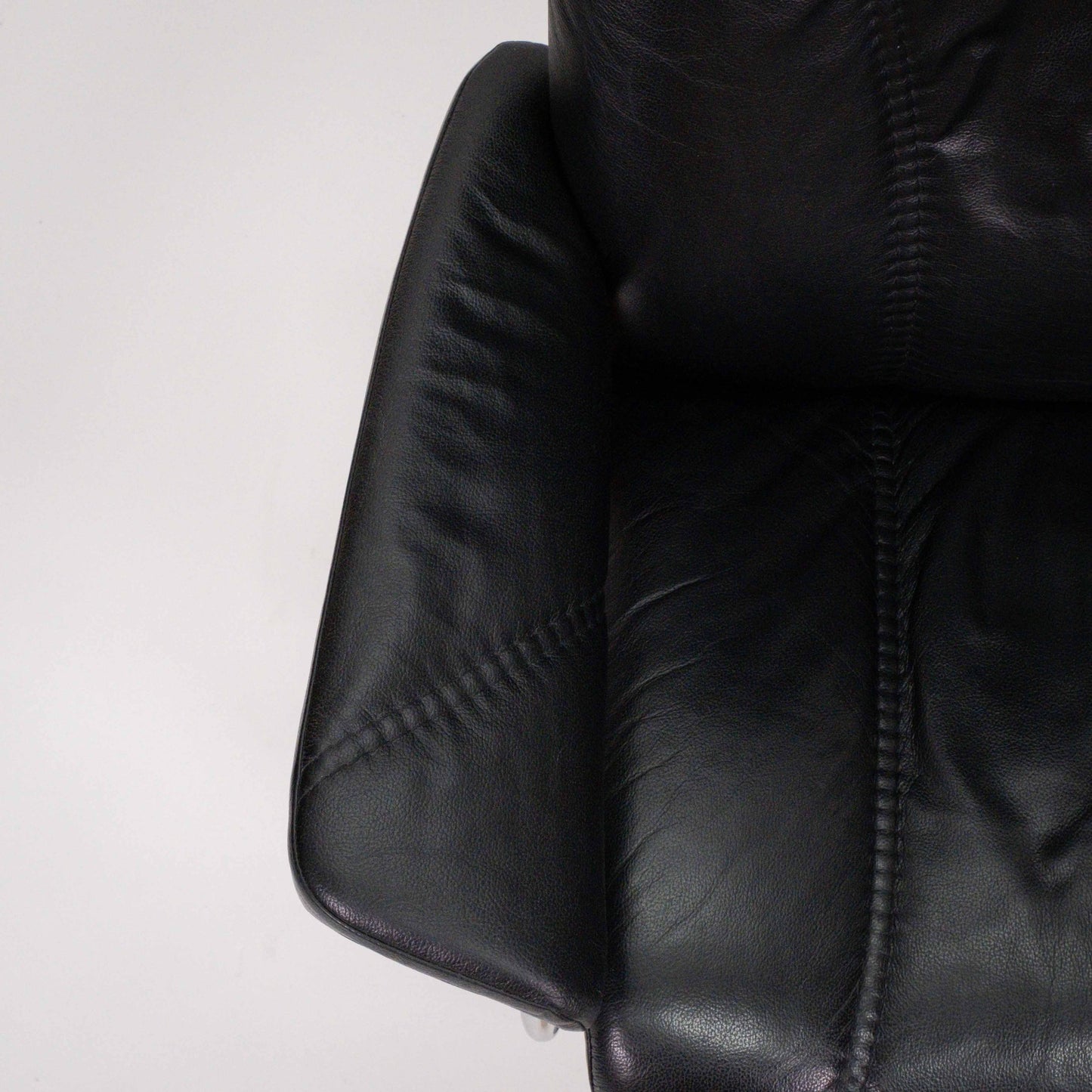 Ekornes Stressless Consul Signature (M) mit Hocker schwarz