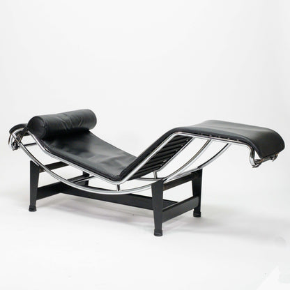 Cassina LC4 Liege