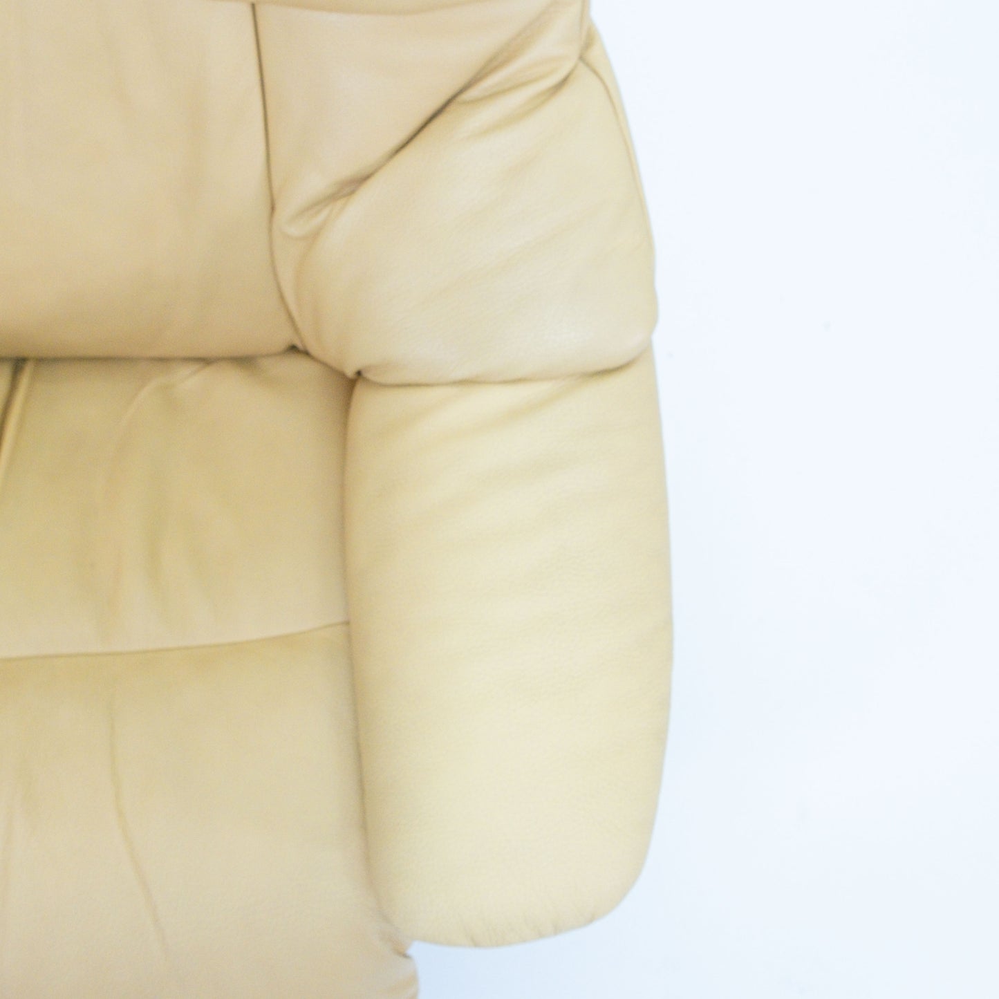 Ekornes Stressless Reno (S) mit Hocker gelb