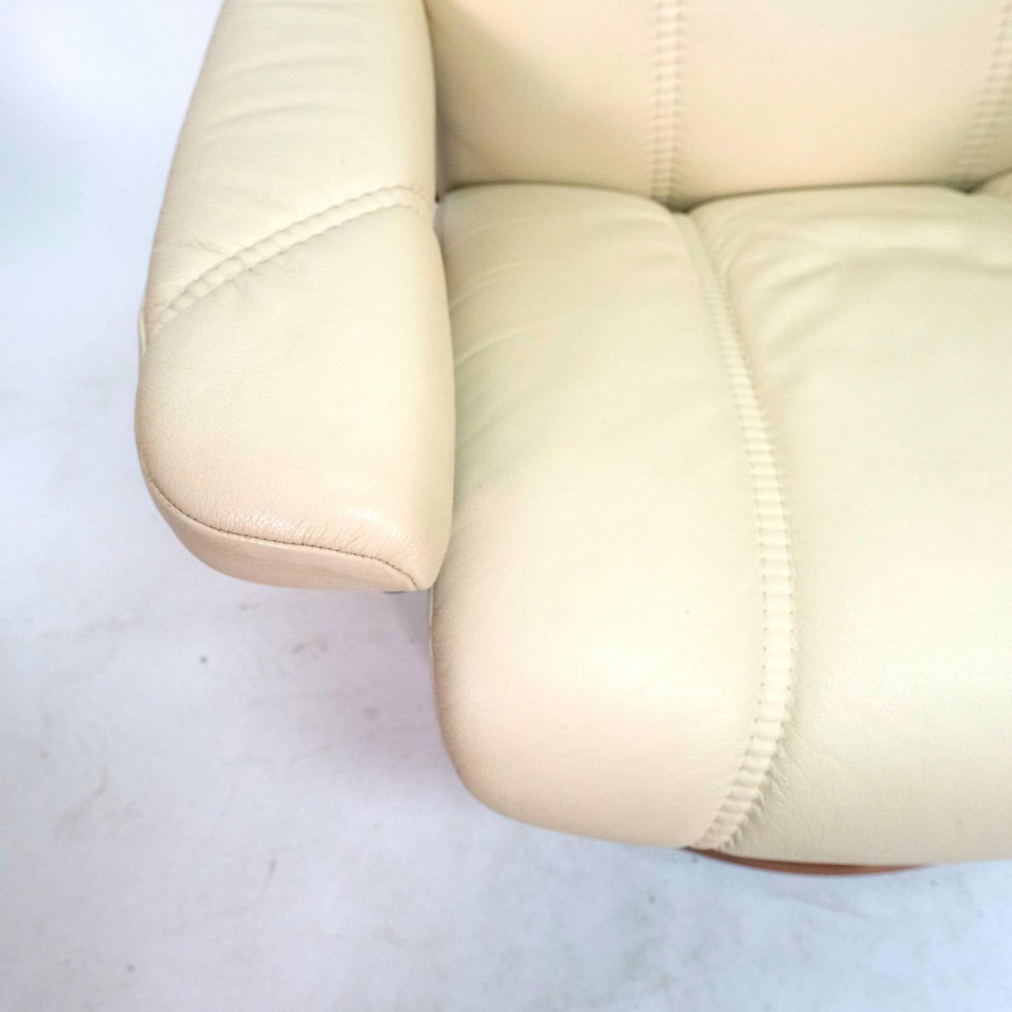 Ekornes Stressless Consul (M) mit Hocker