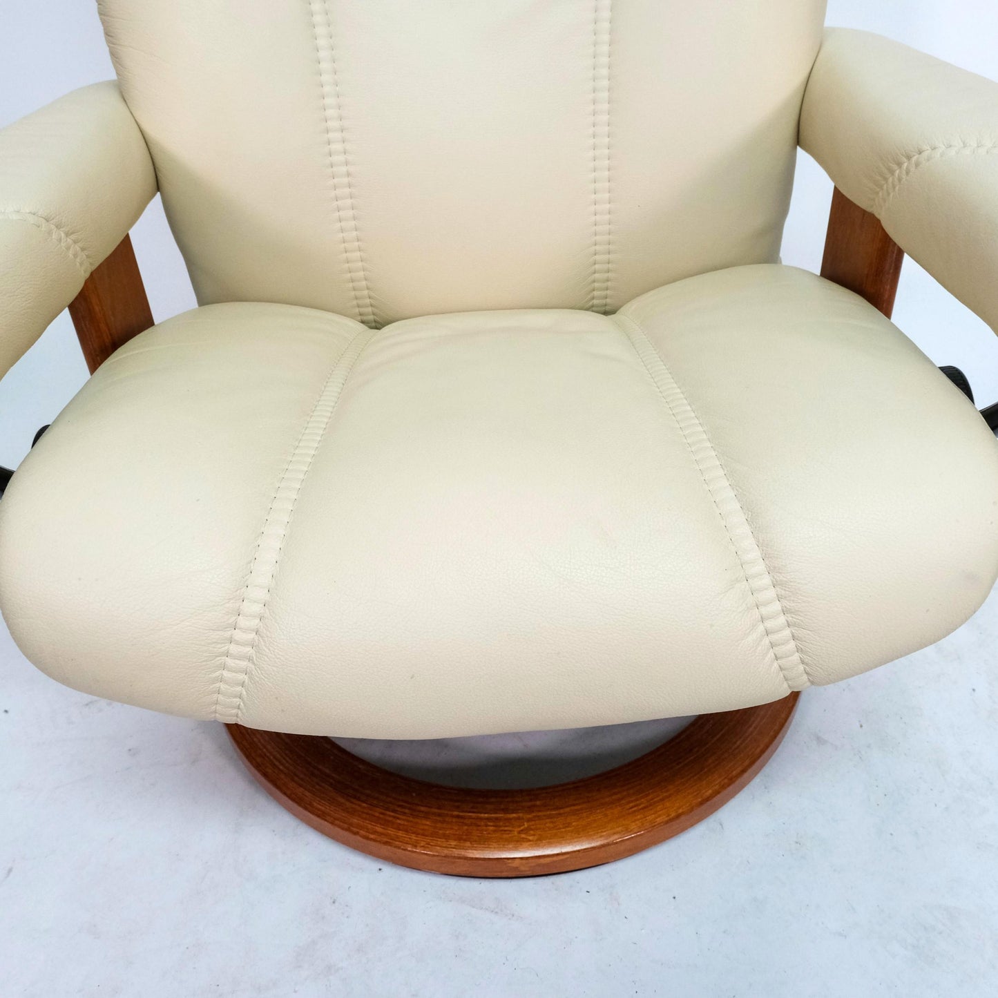 Ekornes Stressless Consul (M) mit Hocker