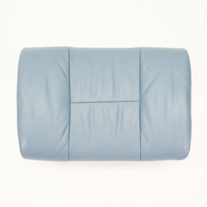 Ekornes Stressless Mayfair (L) mit Hocker Signature blau