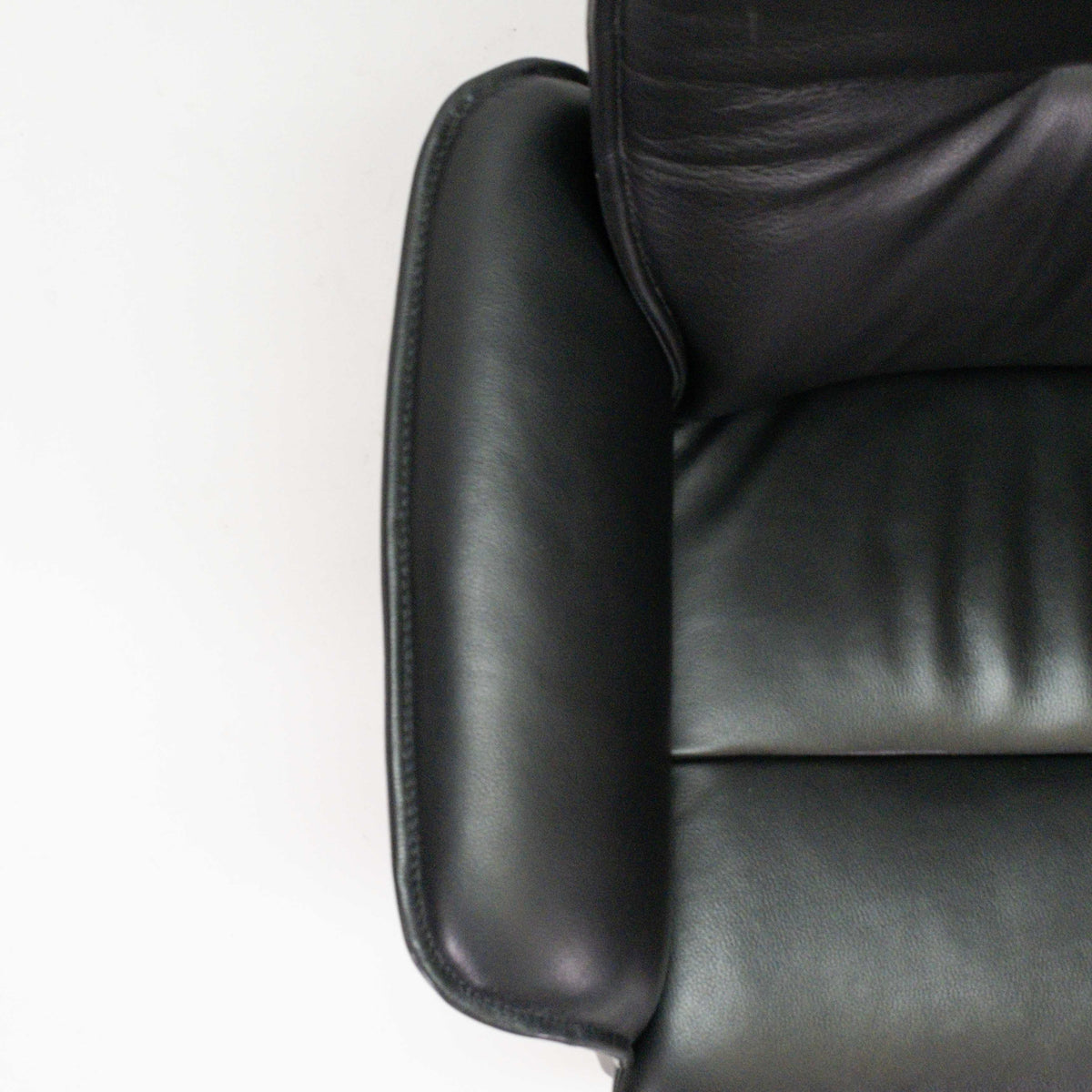 2 Conform Prime Sessel mit 1 Hocker